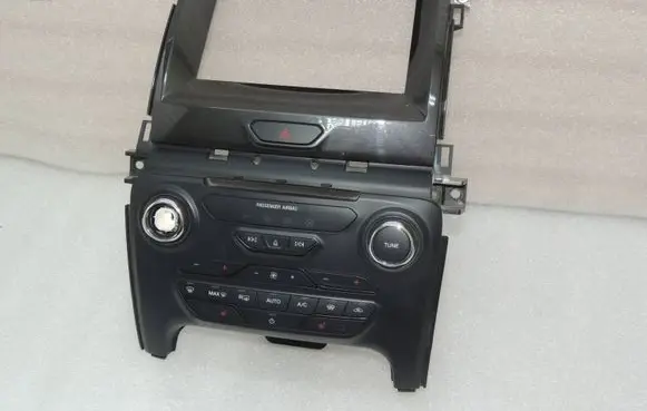 Ford Ranger Climate control unit 2502139 2556035 JB3T-18E245-FH3GA8