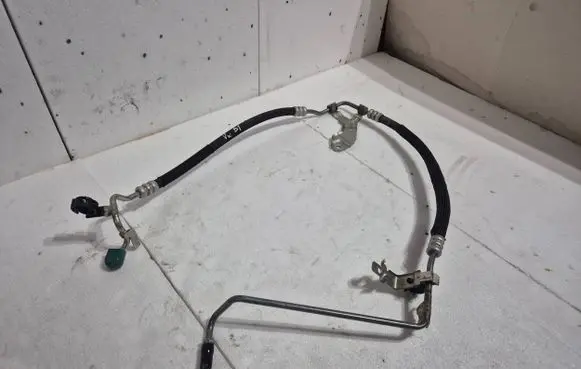 Power steering hose/pipe/line