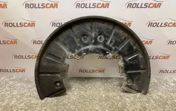 Volkswagen Touareg I Front brake disc dust cover plate 