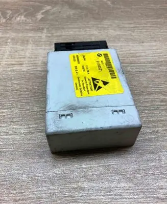BMW 5 E60 E61 Central console control unit 9169521 345533