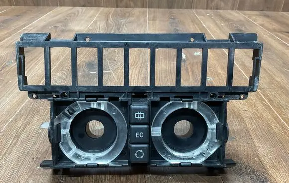 Mercedes-Benz E W124 Climate control unit 1248303885
