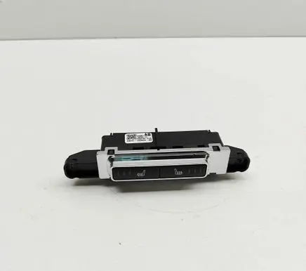 Jaguar F-Pace Seat heating switch GX7314D694AB