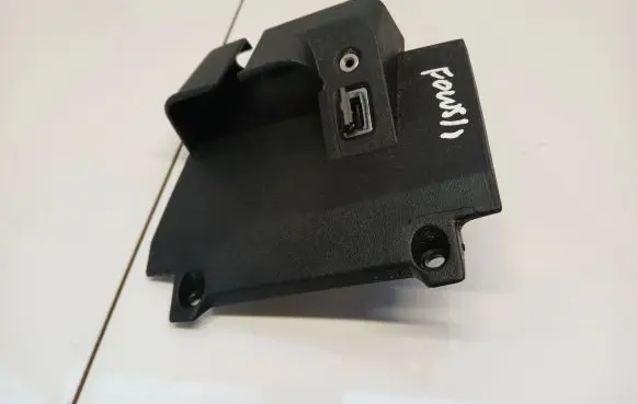 Ford Focus AUX in-socket connector 8M51A045N24ABW
