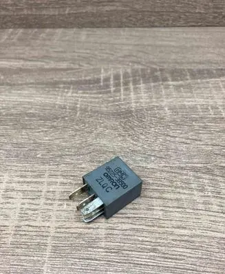 Hyundai Tucson JM Other relay 952253B500