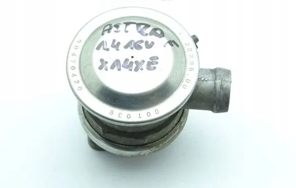 Opel Astra F EGR valve 90470420