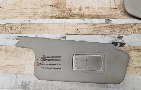 Renault Scenic II - Grand scenic II Sun visor 8200138847 85001389J