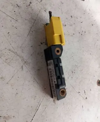 Volkswagen Phaeton Airbag deployment crash/impact sensor 8E0959643D