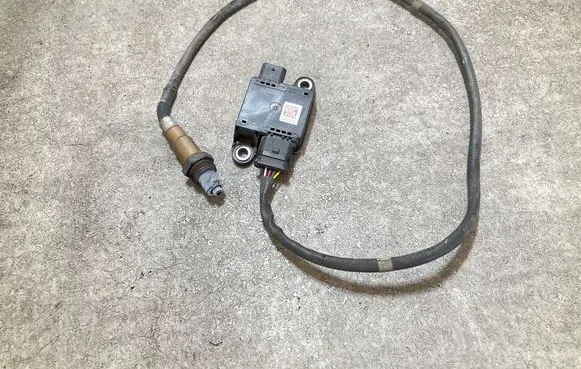 Renault Master III Lambda probe sensor 227930660R 0323722 0281007646