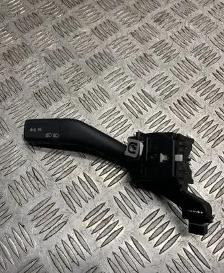 Volkswagen Golf V Indicator stalk 1K0953513