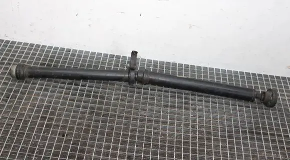 Audi A5 8T 8F Middle center prop shaft 8T0521101P