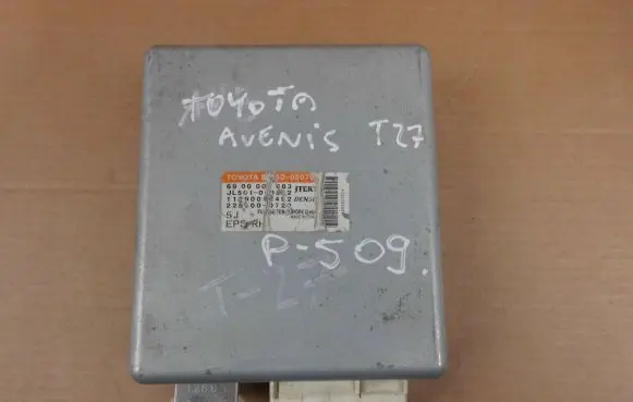 Toyota Avensis T270 Other control units/modules 8965005070