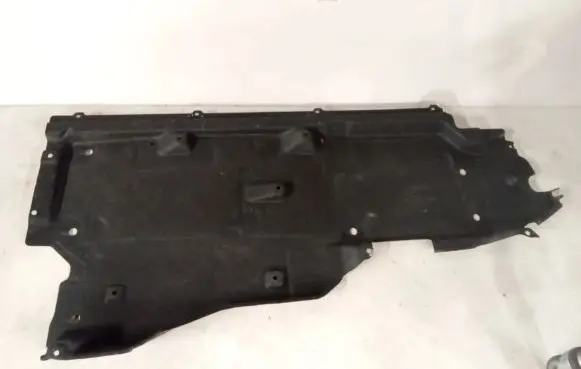 Porsche Cayenne (9Y0 9Y3) Heat shield in engine bay GF22PP
