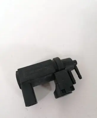 Audi A4 S4 B7 8E 8H Turbo solenoid valve 059906628B