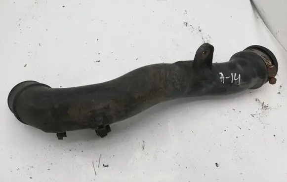 Toyota Avensis Verso Intercooler hose/pipe 1736227030