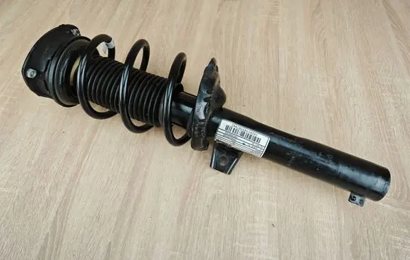 Audi Q3 F3 Front shock absorber/damper 5QF413031BG