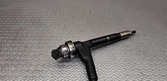 Opel Meriva A Fuel injector 8973138612