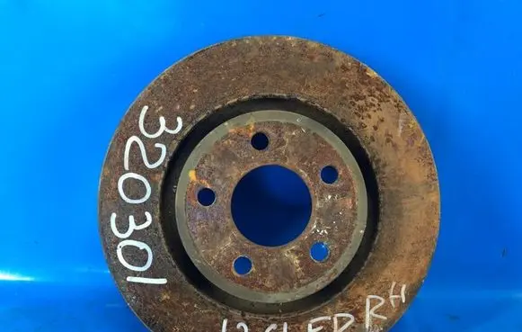 Ford Mustang VI Front brake disc GR3Z1125K