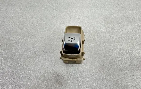 Mercedes-Benz S W222 Tailgate/boot open switch button A2229051704