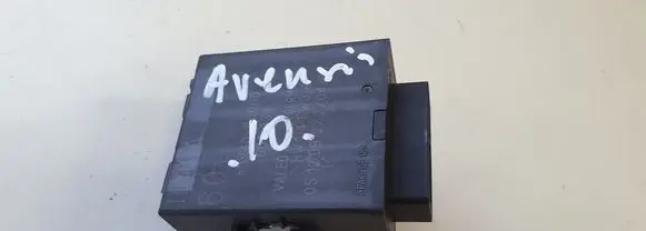 Toyota Avensis T270 Window wiper relay 