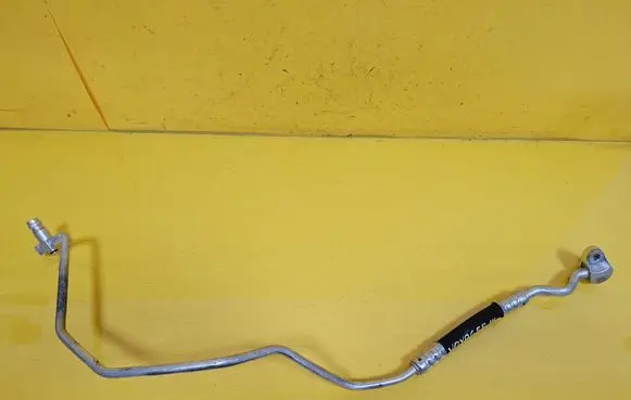 Chrysler Voyager Air conditioning (A/C) pipe/hose 