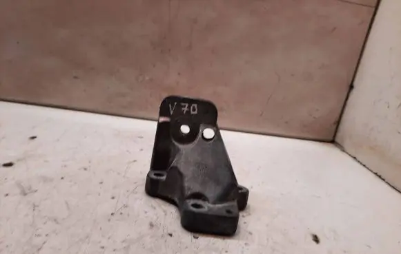 Volvo V70 Engine mounting bracket 86341234
