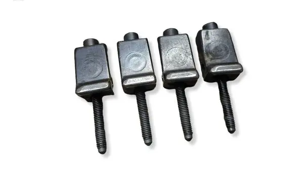 Skoda Roomster (5J) Fuel Injector clamp holder 