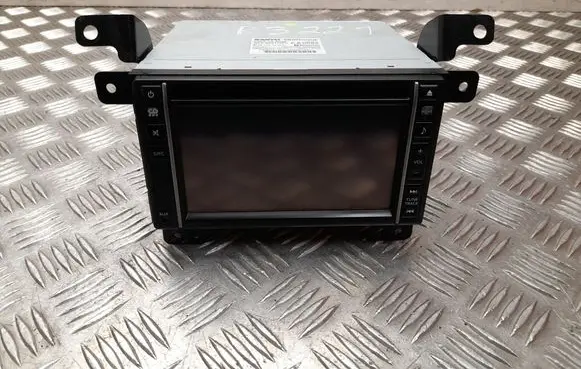 Mazda 3 II Radio/CD/DVD/GPS head unit C850V6600B