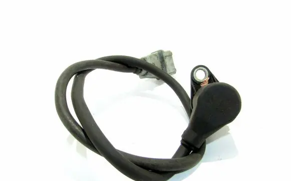 Volkswagen PASSAT B5 Crankshaft position sensor 050906433
