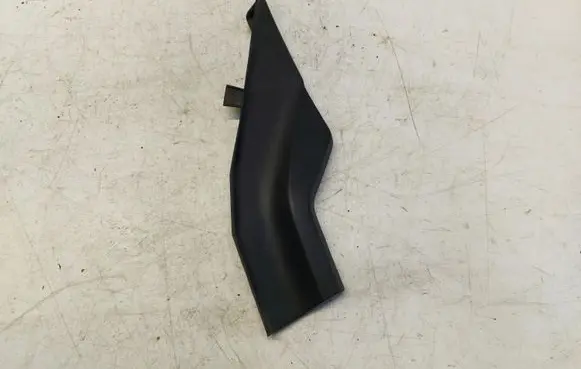 Opel Mokka B Wiper trim 9836321180