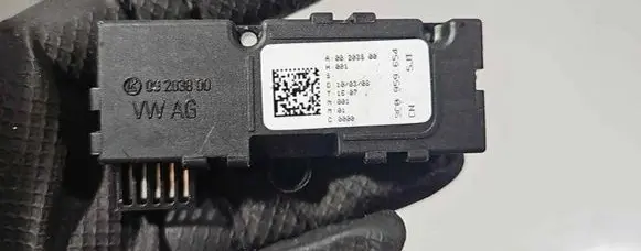 Volkswagen PASSAT B6 Steering angle sensor 3C0959654