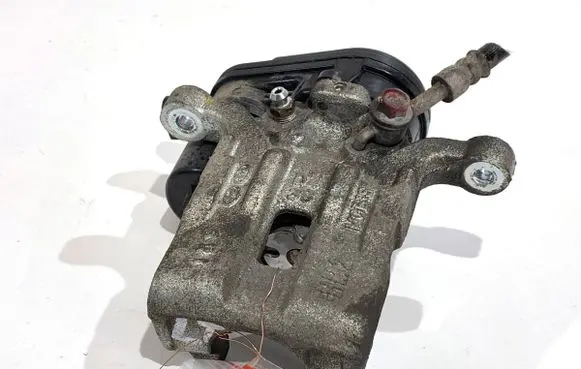 Hyundai Kona I Rear brake caliper G3582-37700