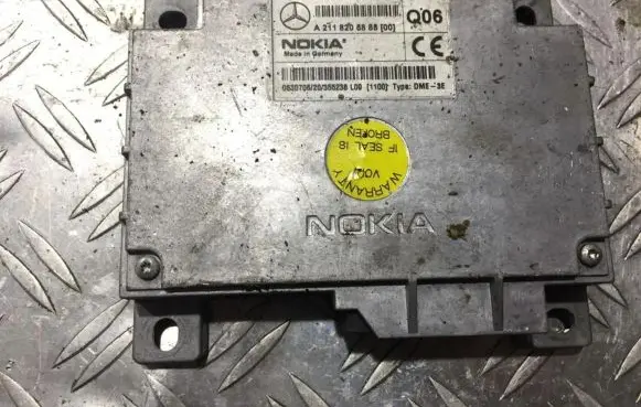 Mercedes-Benz E W211 Other control units/modules a2118205885