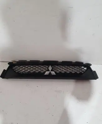 Mitsubishi ASX Quarter panel pressure vent 6402A217