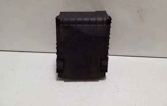 Audi Q3 8U Fuse box cover 1K0937132F