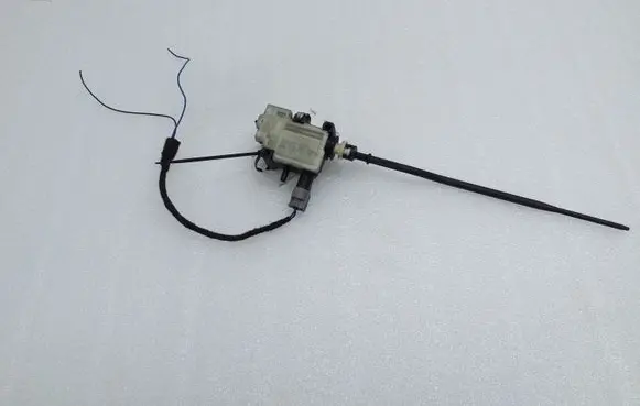 Fuel tank cap lock motor