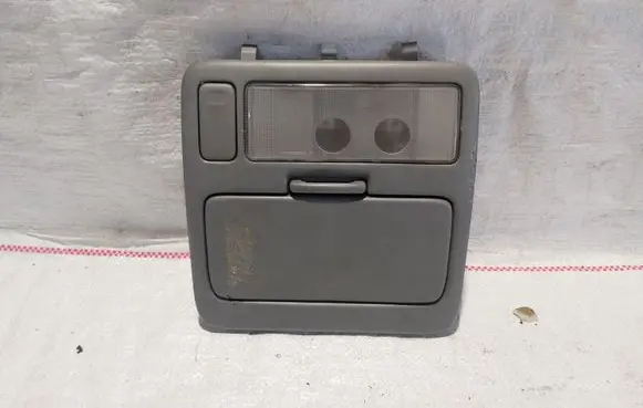 Toyota RAV 4 (XA20) Front seat light 10000309