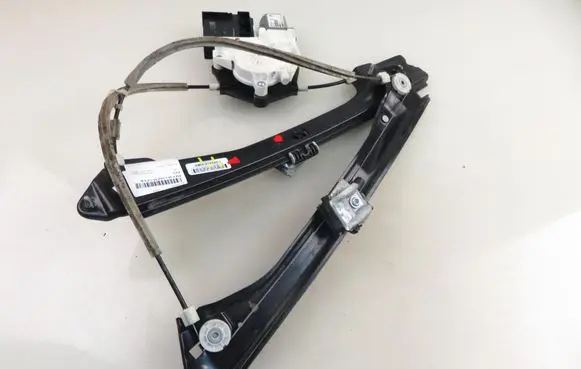 Volkswagen Jetta VI Front door window regulator with motor 3026854K 5C6837462K