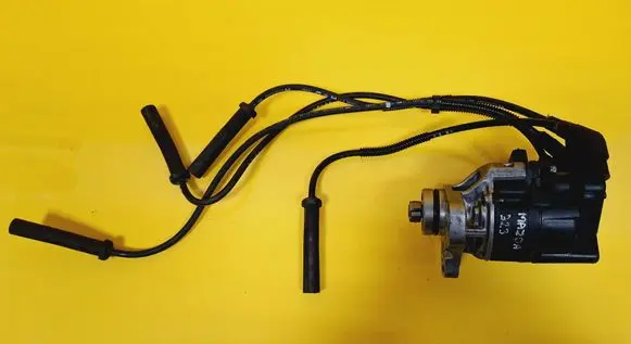 Mazda 323 Spark distributor T2T60671