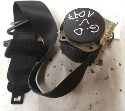 Ford Focus C-MAX Middle seatbelt (rear) 