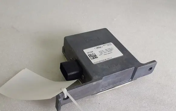 Ford Mustang Mach-E Battery control module LJ9814G672AJ LJ9814G568AJ