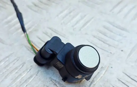 BMW 1 E81 E87 Parking PDC sensor 0263003621 9124582