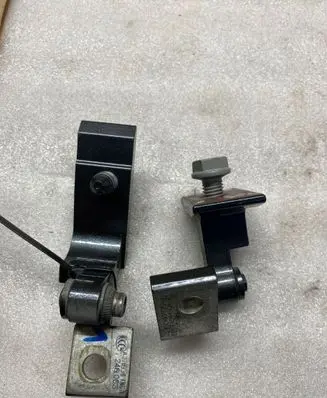Rear door hinge set