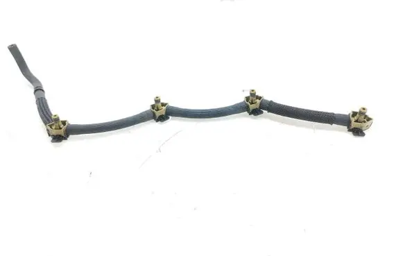 Volkswagen Golf VII Fuel return line/hose 821417C