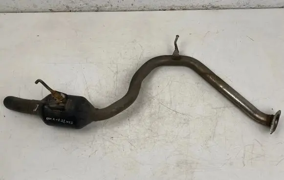 Toyota RAV 4 (XA40) Muffler/silencer 