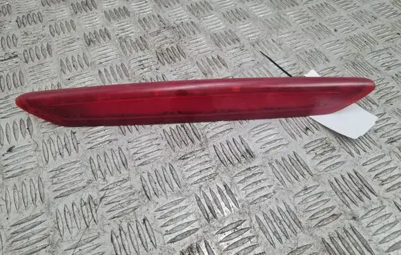 Volkswagen Polo Third/center stoplight 606945097