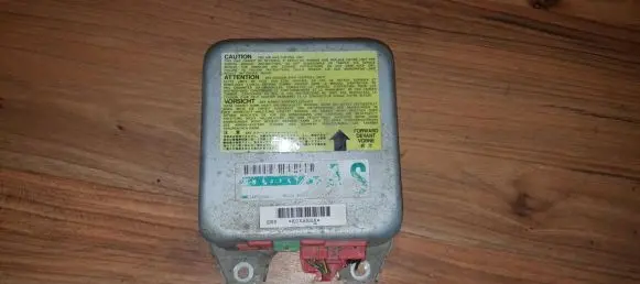 Mitsubishi Space Wagon Airbag control unit/module