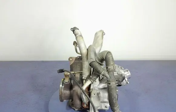 Volkswagen Tiguan Turbo system vacuum part 06K145654M