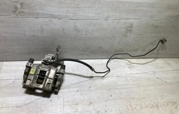 Peugeot 308 Rear brake caliper