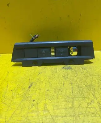Ford Focus Central console control unit 4M5119D734BB