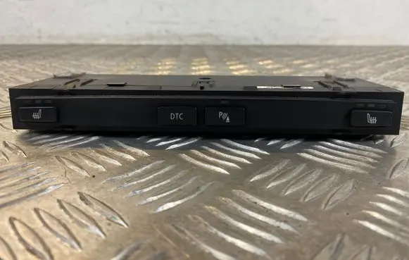 BMW 5 E60 E61 Seat heating switch 6952479 13580362 392999